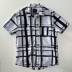 Brooklyn Calling N.Y.C Men’s Button Up T-Shirt | black and white | large